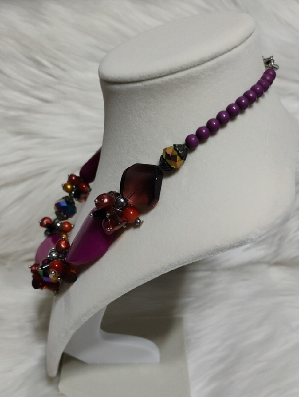 Statement Necklace W Fuchsia Chalcedony & Semi Precious Stones - Picture 5 of 7